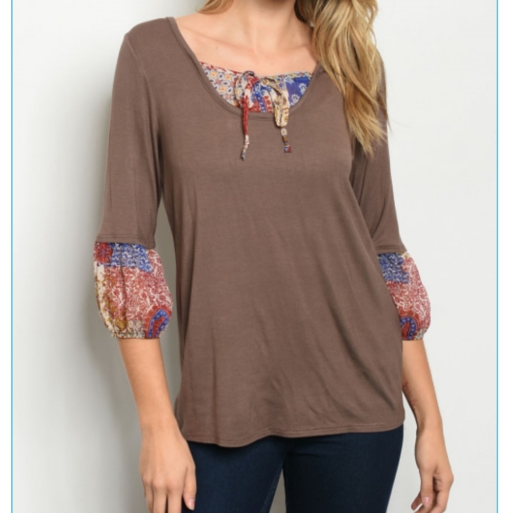 NWT mocha tee w/ chiffon sleeves